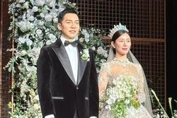 Váy cưới của vợ Lee Seung Gi ghi điểm nhờ khoảng hở tinh tế