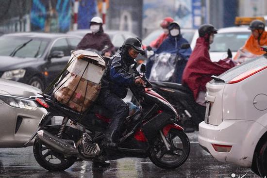 Dự báo thời tiết 9/4: Miền Bắc mưa lạnh, sắp chuyển nồm ẩm