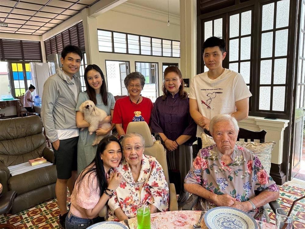 Hoa hậu chuyển giới đẹp nhất Thái Lan chưa quen cuộc sống vợ chồng-1