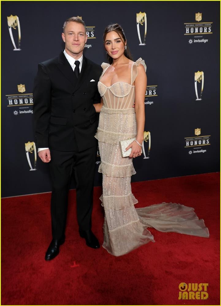 Khoảnh khắc Olivia Culpo rơi nước mắt khi được bạn trai cầu hôn-5