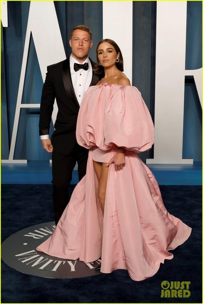 Khoảnh khắc Olivia Culpo rơi nước mắt khi được bạn trai cầu hôn-7