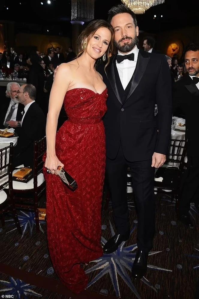 Nỗi lòng vợ cũ: Jennifer Garner khốn khổ trước dòng tin về Ben Affleck-3