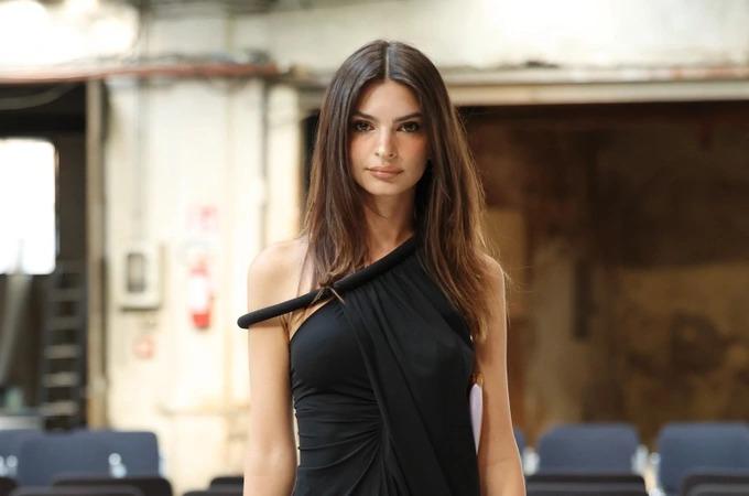 Người mẫu Emily Ratajkowski từ giã diễn xuất vì luôn bị gợi tình hóa-1