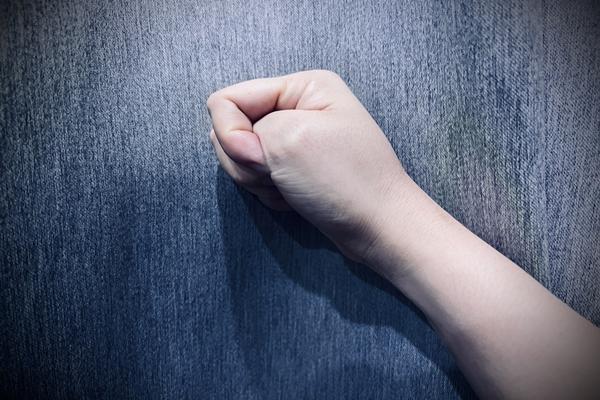 1.000 ngày tôi nắm chặt tay mỗi khi lên giường cùng chồng-2