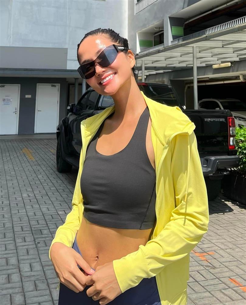 5 năm yêu của HHen Niê và bạn trai nhiếp ảnh trước khi chấm dứt-12