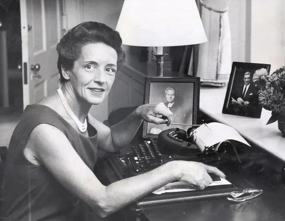 Gia đình huyền thoại: 5 thành viên giành 6 giải Nobel-5