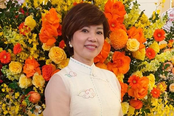 NSƯT Chí Trung nói gì về tin đồn được Á hậu kém 18 tuổi bao nuôi?-3