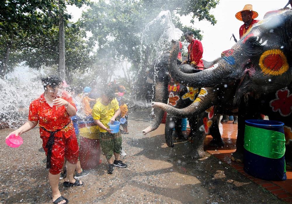 Lễ hội Songkran đang dần mất đi bản chất vốn có-4
