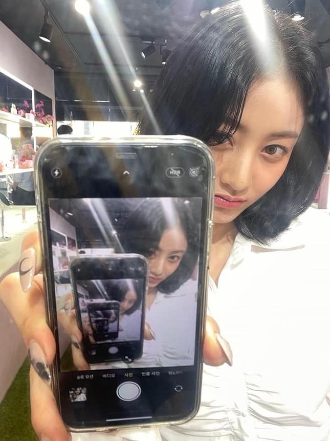 Bắt trend selfie thịnh hành idol K-Pop: Hóa ra là bình mới rượu cũ-6