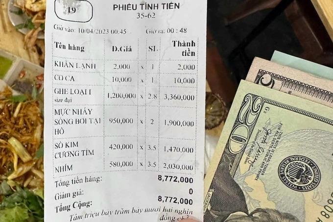 3 khách Trung Quốc ăn hết 12kg hải sản ở Nha Trang, tố bị chặt chém-1