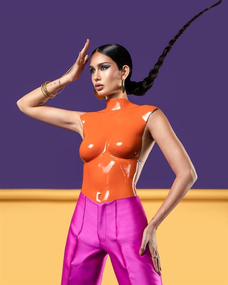 Người đẹp Philippines hở bạo sau khi trắng tay ở Miss Universe 2022-10