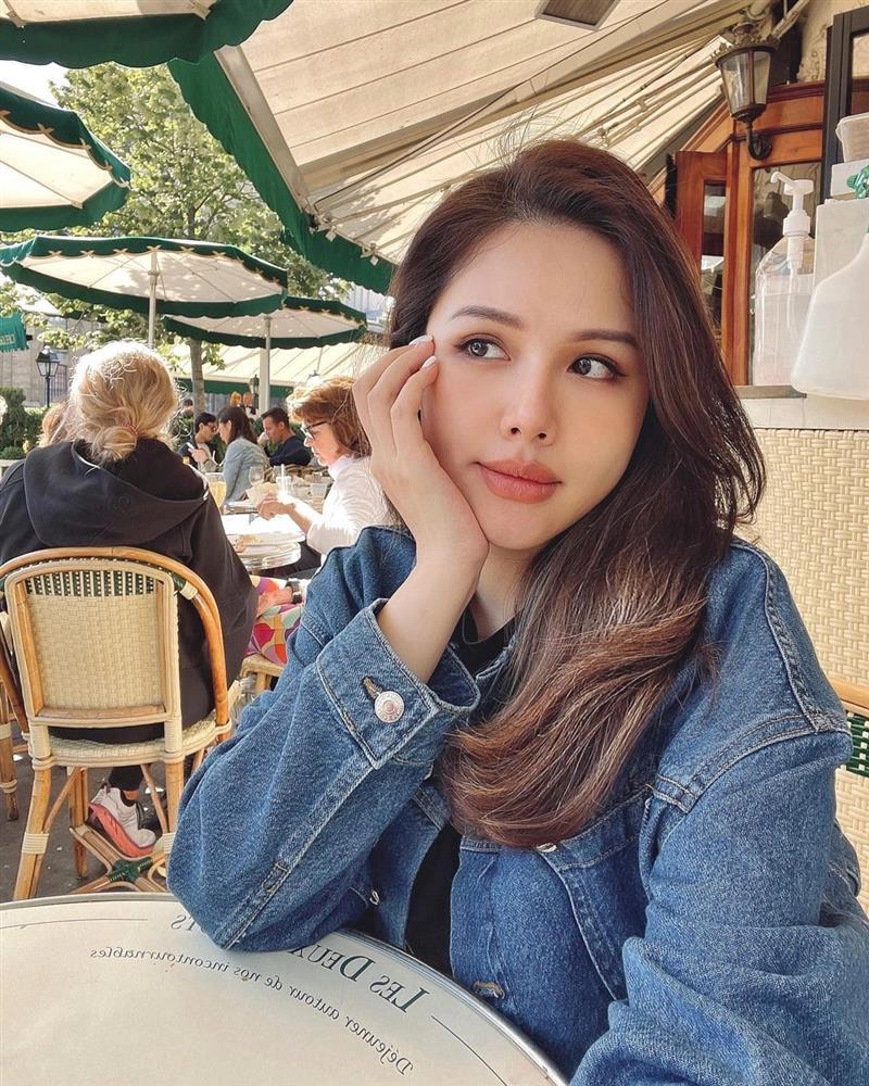 Mẹ 2 con Phanh Lee được khen nhờ làn da đẹp không kém thiếu nữ-6