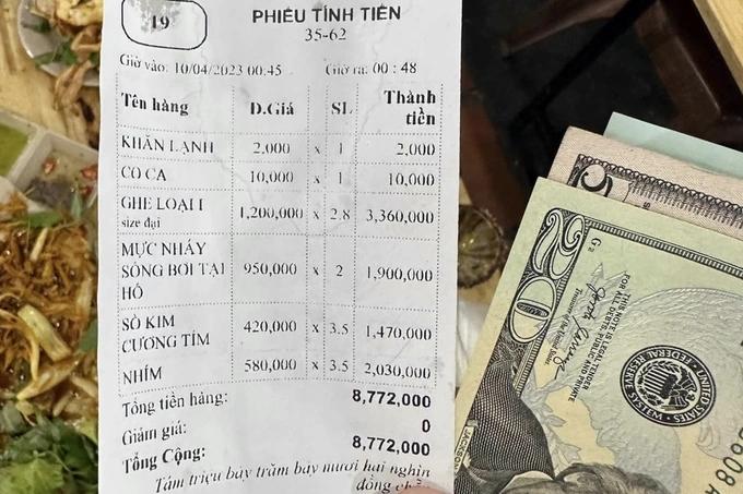 Vụ 3 khách Trung Quốc ăn 12kg hải sản: Niêm phong máy tính tiền để xác minh-2