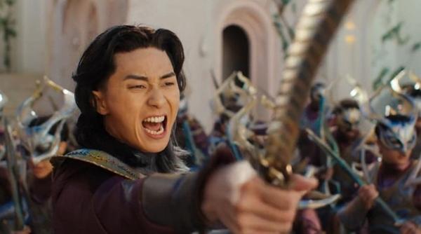 Tạo hình khiến fan bật cười, Park Seo Joon đóng vai gì trong The Marvels?-4