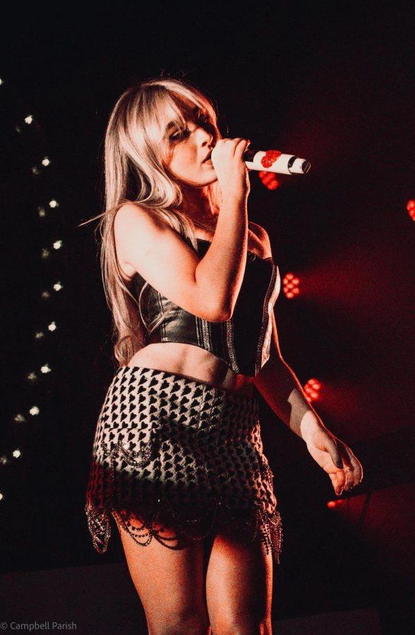 Nữ ca sĩ người Mỹ phải hủy buổi biểu diễn do lo ngại đánh bom-2