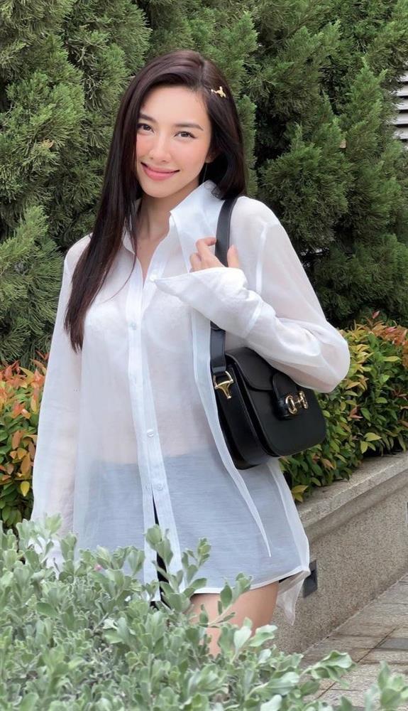 Hiếm hoi lắm mới thấy Đỗ Thị Hà và Thùy Tiên đụng hàng-3