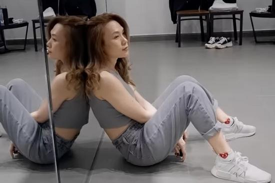 Khoảnh khắc u ám nhất cuộc đời Mỹ Tâm