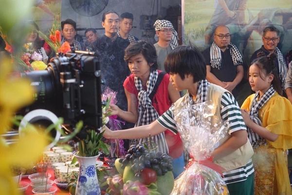 Con trai Kiều Trinh: Tay không bắt rắn trong Đất Rừng Phương Nam-2