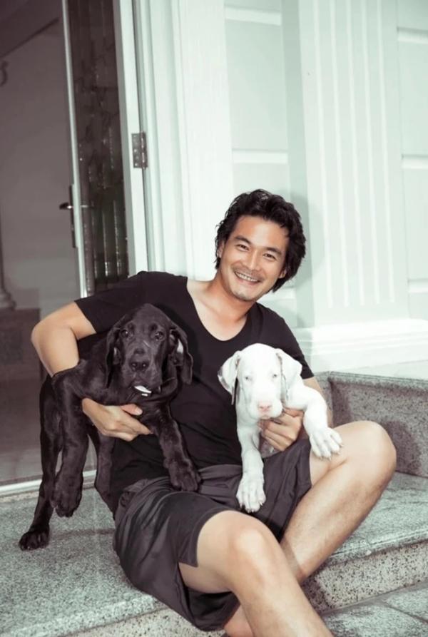 Dàn sao Người Bất Tử sau 5 năm: Người vỡ nợ, người từ bỏ nghệ thuật-3