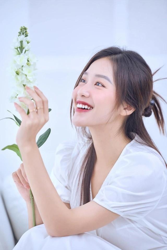 Mỹ nhân hóa nữ thần: Khả Ngân, Quỳnh Kool hay Quỳnh Lương đỉnh nhất?-2