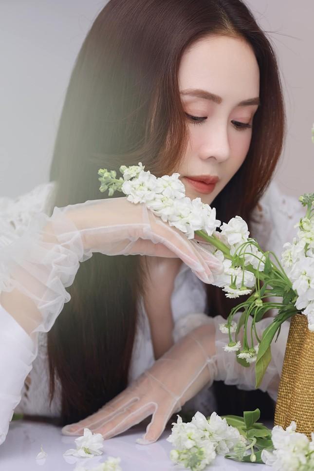 Mỹ nhân hóa nữ thần: Khả Ngân, Quỳnh Kool hay Quỳnh Lương đỉnh nhất?-8