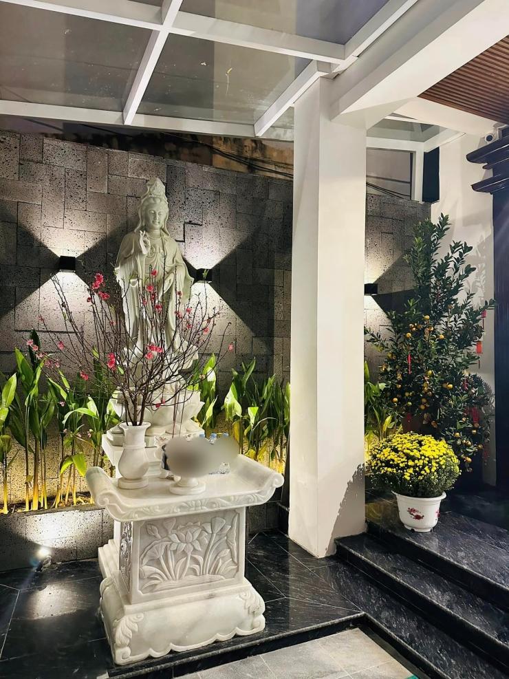 Chiến thần Võ Hà Linh giàu thế nào mua nhà, dát hàng hiệu kín người?-9