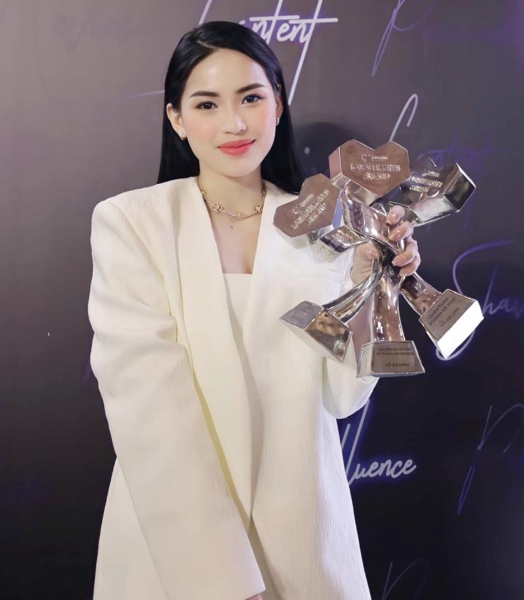 Chiến thần Võ Hà Linh giàu thế nào mua nhà, dát hàng hiệu kín người?-1