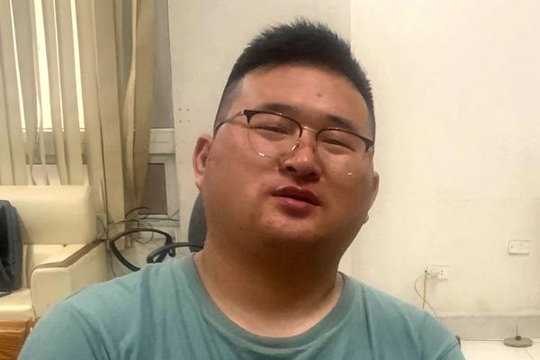 Vụ ô tô đi rửa nhưng hôm sau bị vứt ở bãi rác: Lái xe 16 tuổi bỏ trốn-3