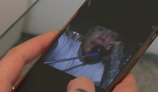 Người phụ nữ đính hôn với tù nhân chỉ sau 3 tiếng gặp mặt-5