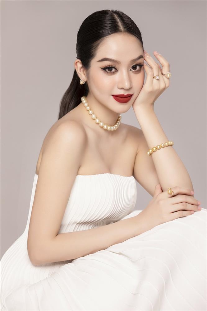 Sau tân trang nhan sắc, Hoa hậu Thanh Thủy khác biệt ra sao khi đọ sắc với hai Á hậu?-5