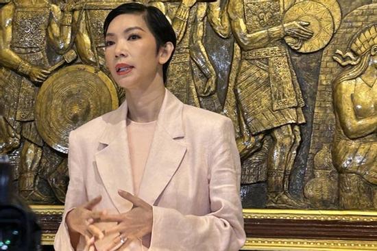 Siêu mẫu Xuân Lan kêu oan