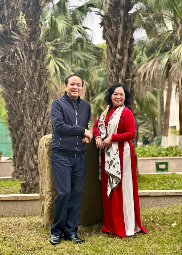 Mẹ ruột Thu Quỳnh: Thiên nga của sân khấu kịch thập niên 90-8