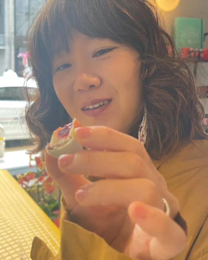 Gong Hyo Jin hẹn hò lãng mạn sau tin bị nữ ca sĩ nổi tiếng cạch mặt-3