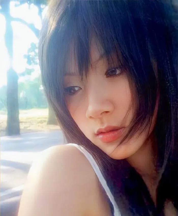 Baifern Pimchanok công khai loạt ảnh thời thiếu nữ xinh như mộng-2