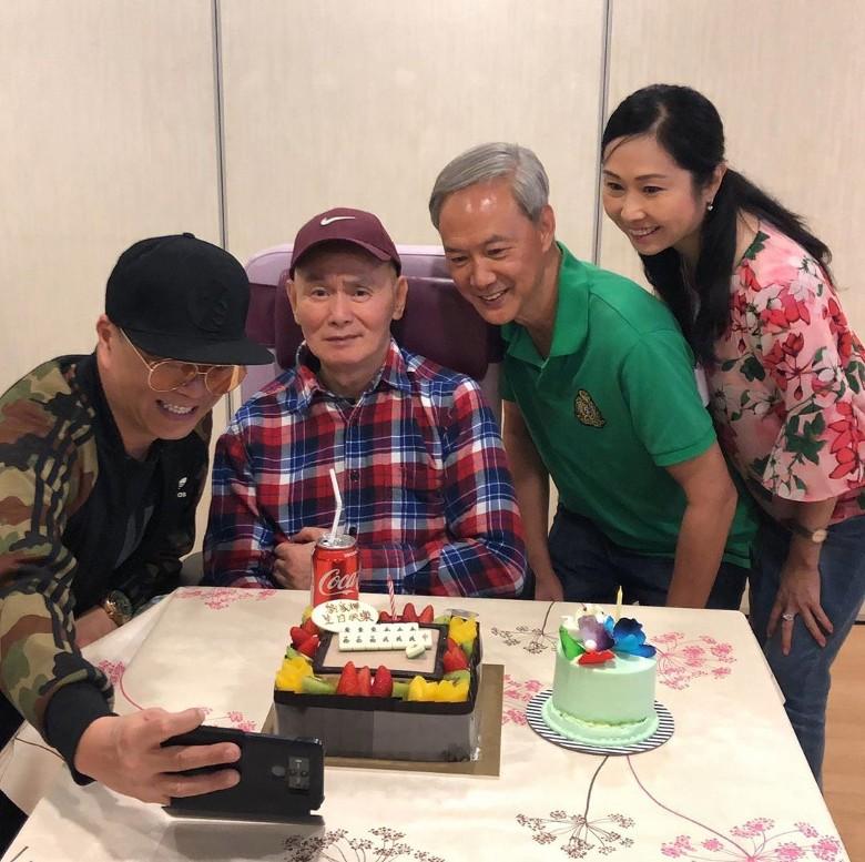 Đời thực của Ngưu Ma Vương: Người U50 cơ bắp cuồn cuộn, kẻ tuổi xế chiều ngồi xe lăn-6