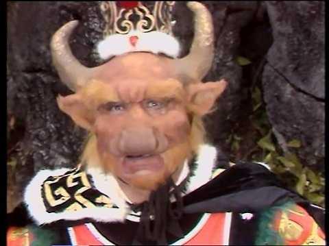 Đời thực của Ngưu Ma Vương: Người U50 cơ bắp cuồn cuộn, kẻ tuổi xế chiều ngồi xe lăn-7