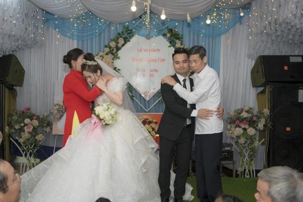 Đám cưới gây sốt ở Phú Thọ: Mẹ chồng làm cỗ linh đình, gả con dâu lấy chồng-1