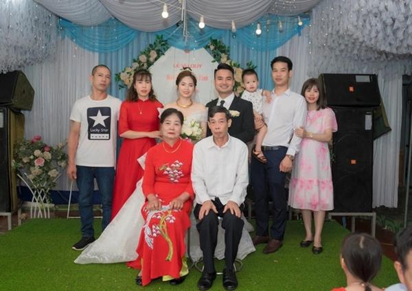 Đám cưới gây sốt ở Phú Thọ: Mẹ chồng làm cỗ linh đình, gả con dâu lấy chồng-4
