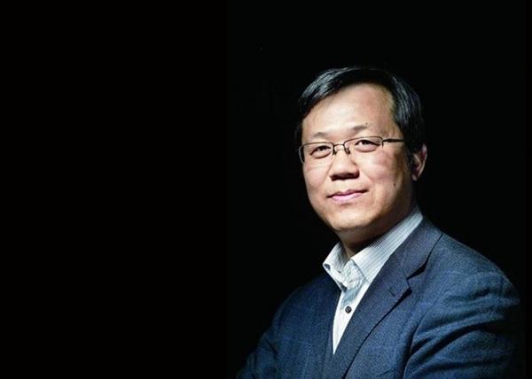 Người đàn ông là nỗi ác mộng với hàng loạt nghệ sĩ showbiz-1