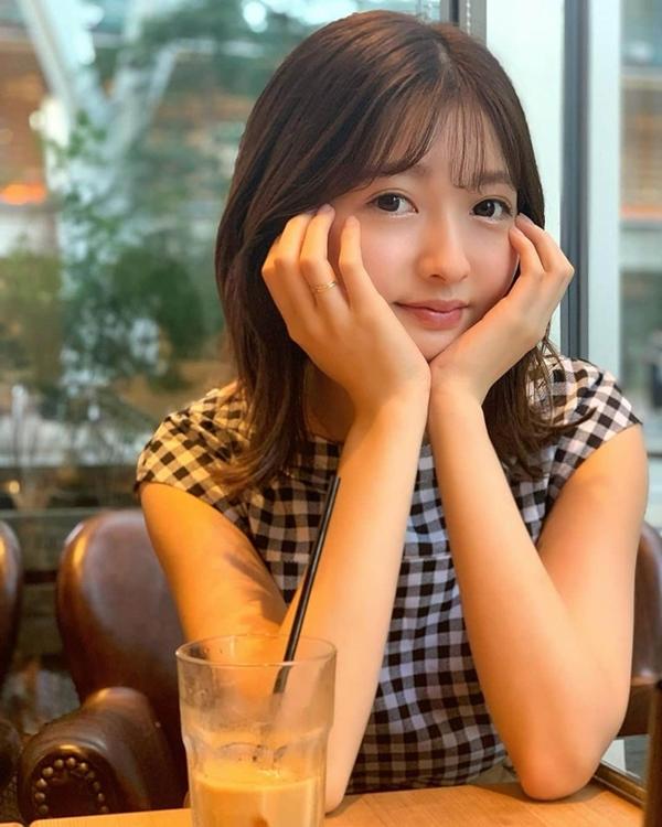 Ngỡ ngàng nữ hoàng nội y phải đi ở trọ, làm nhân viên giao hàng-4