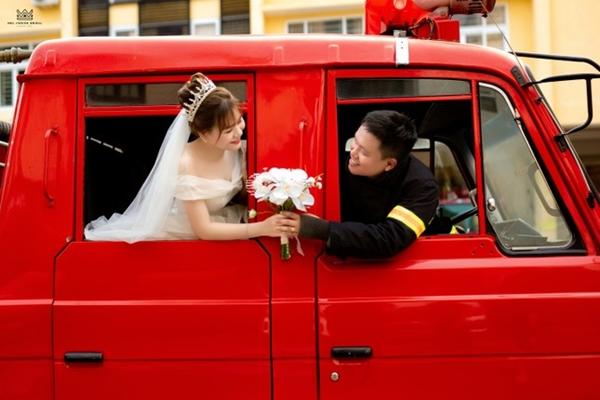 Bộ ảnh cưới độc đáo của chàng lính cứu hỏa-2