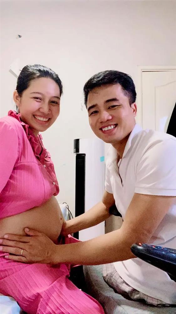 Chàng trai không chân Tô Đình Khánh đón con gái đầu lòng-3