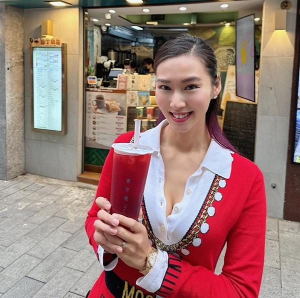 Hậu trường cảnh tắm lúc nửa đêm của Á hậu gợi cảm giữa ê-kíp toàn nam giới-9