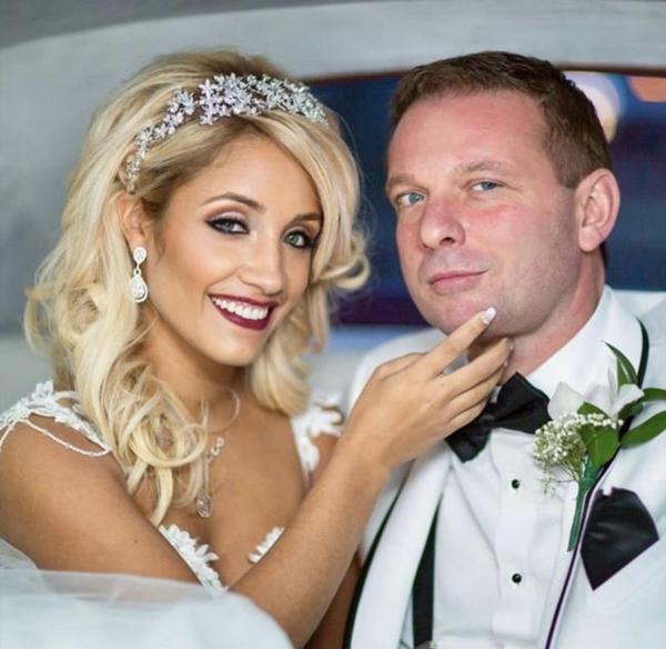 Đi trông trẻ, cô gái cưới luôn chủ nhà nhiều gấp đôi tuổi mình-2