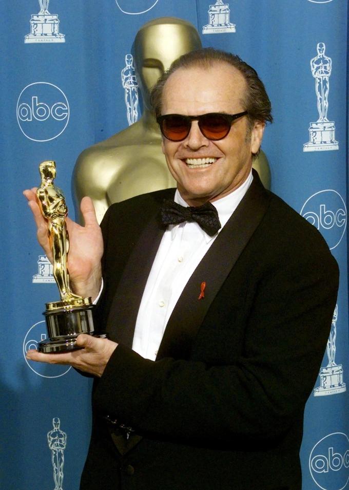 18 tháng sống ẩn dật gây hoang mang, tài tử Jack Nicholson lộ diện-4