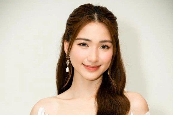 Văn Toàn cười không khép được miệng khi Hòa Minzy tạo bất ngờ-5