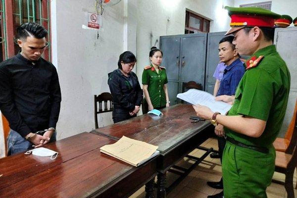 Trận mưa giông đầu mùa khiến trăm căn nhà tốc mái-2