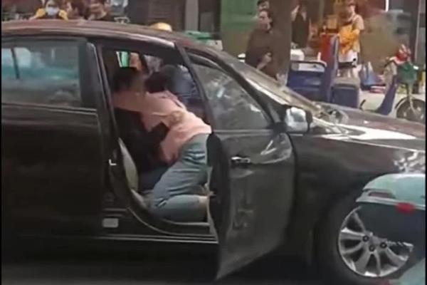 Chồng nhân tình hẹn gặp, không đánh ghen nhưng vẫn khiến tôi đau-2