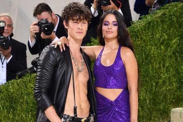Shawn Mendes - Camila Cabello lộ diện sau khoảnh khắc thân mật tại Coachella-6
