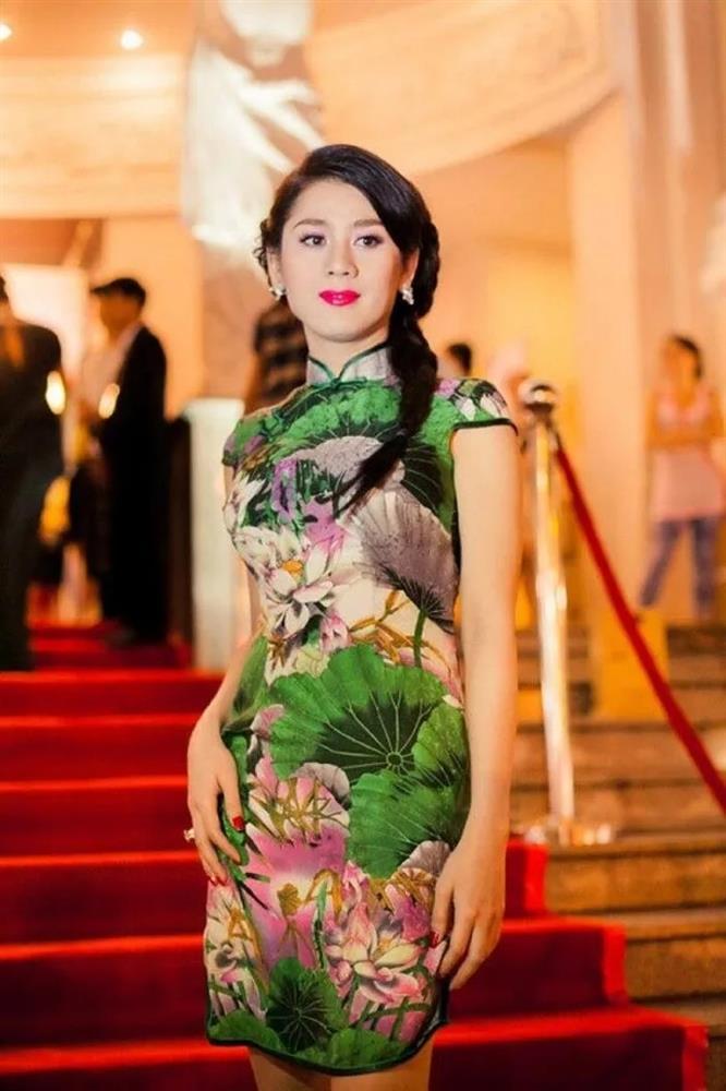 Mặc sườn xám để những kiểu tóc này sẽ đẹp như mỹ nhân-2